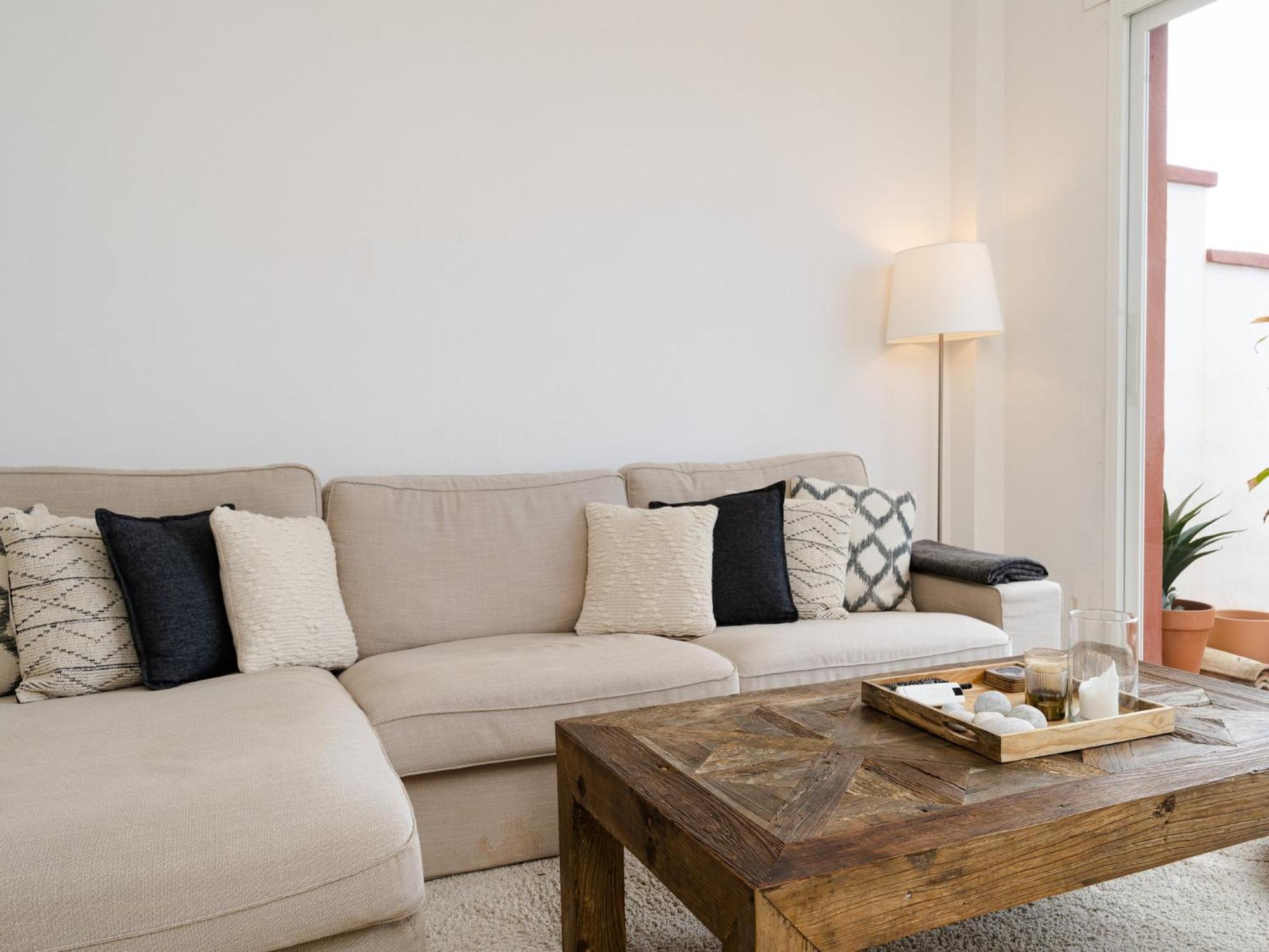 Apartment Lovely With Shared Pool Marbella