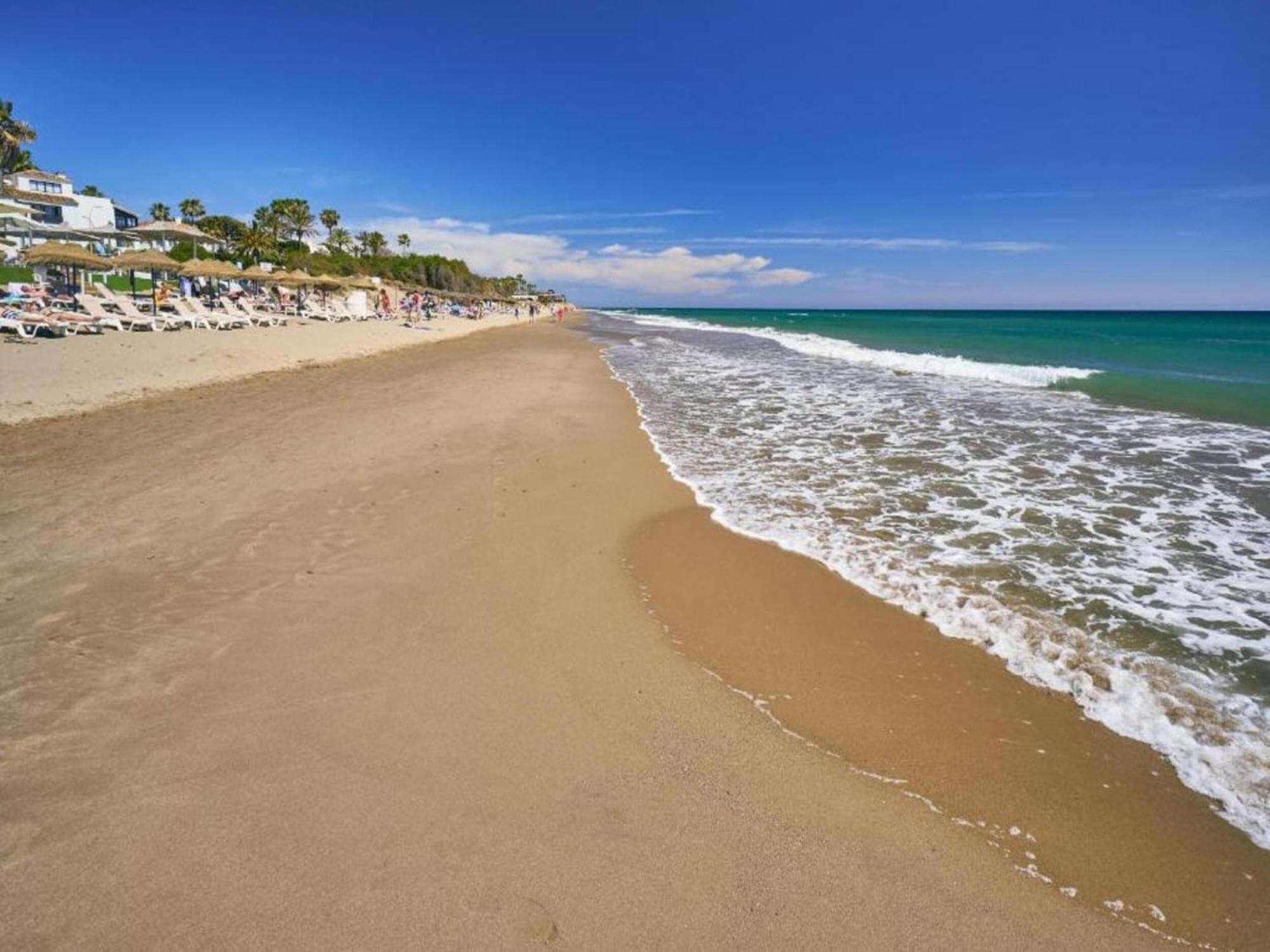 Lovely With Shared Pool Apartment Marbella